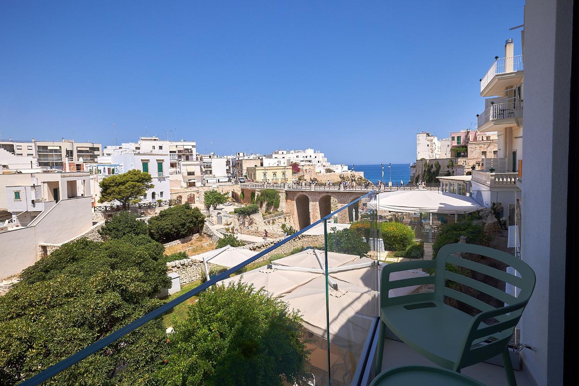 Hotel White Coast Polignano a Mare Zewnętrze zdjęcie